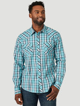 Load image into Gallery viewer, Wrangler Modern Fit Snap Shirt