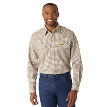 Load image into Gallery viewer, Men&#39;s Wrangler® FR Flame Resistant Long Sleeve Western Snap Plaid Shirt