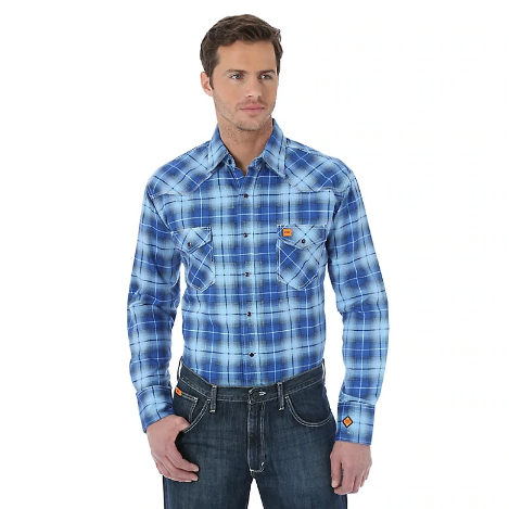 Wrangler® 20X® Fire Resistant Long Sleeve Spread Collar Plaid Shirt